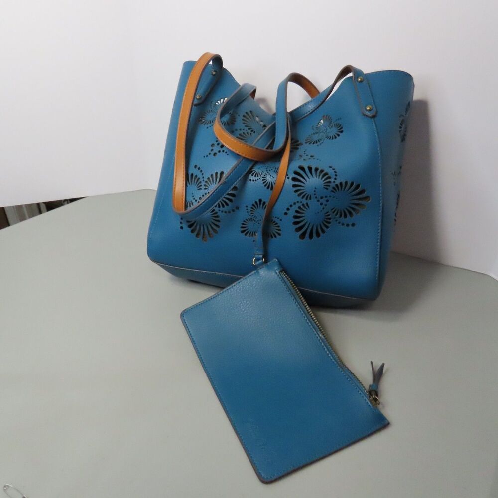 Pioneer Woman Turquoise Blue Tan Reversible Tote Bag Laser Cut Floral w/ Pouch